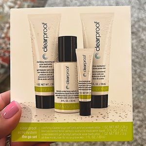 Mary Kay Clearproof Acne System On the Go Set NEW 08/20 exp.